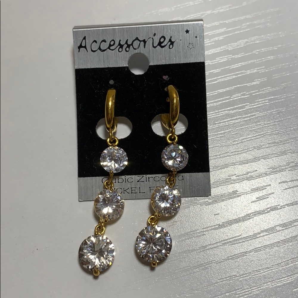 Diamond earrings